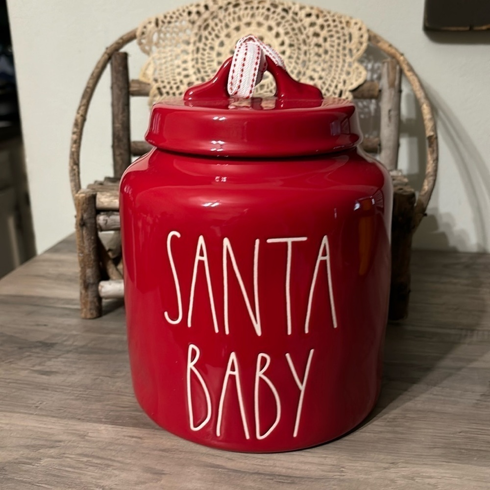 NWT Rae Dunn SANTA BABY LARGE CHUBBY CERAMIC CHRISTMAS CANISTER COOKIE JAR